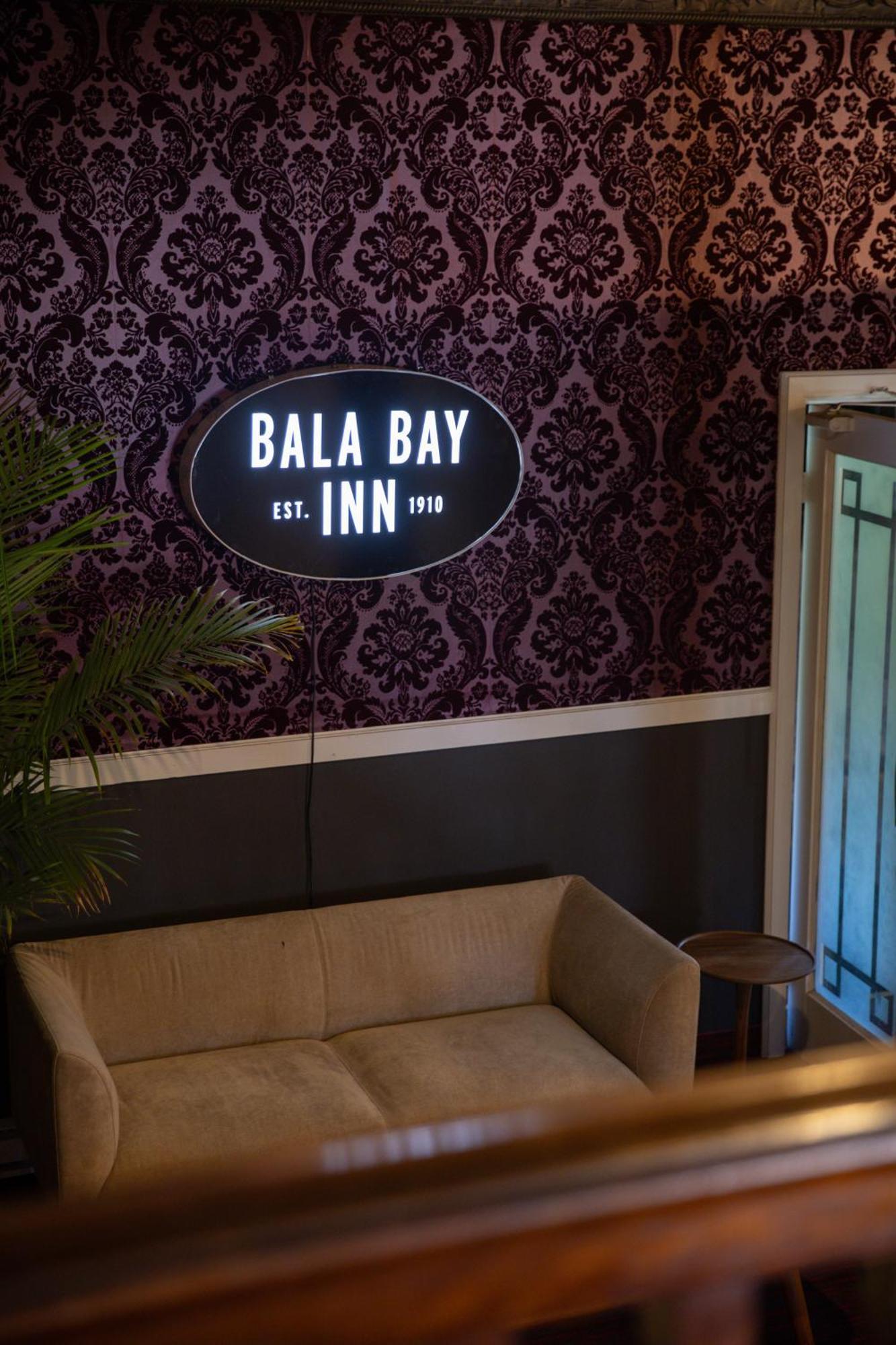 The Bala Bay Inn ภายนอก รูปภาพ